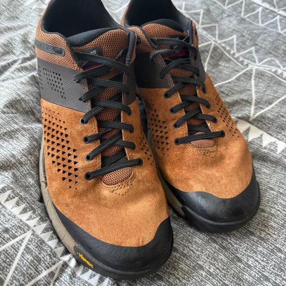 Danner Trail 2650 USM12 – Vibram Sole, Lightweight, Waterproof, Trail Shoes - Picture 1 of 15